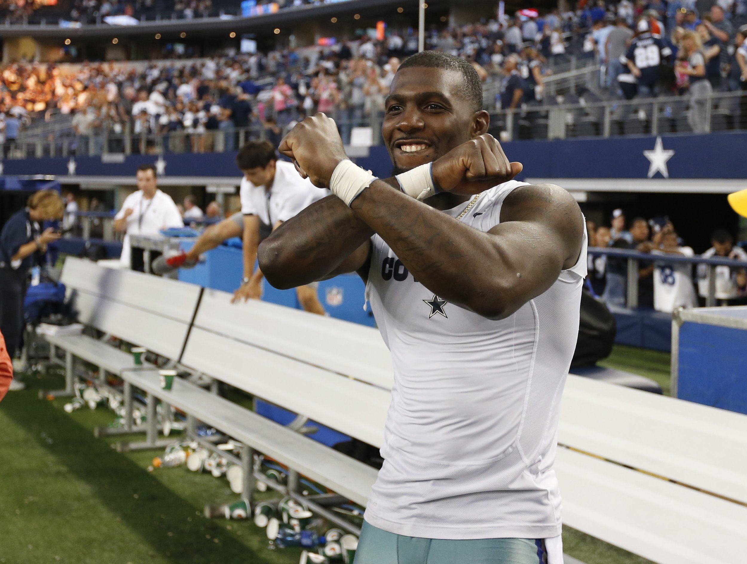 Dallas Cowboys News: Is Franchising WR Dez Bryant A Smart Move? | IBTimes