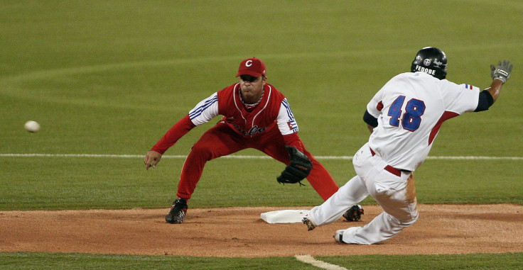 Hector Olivera Cuba 2010