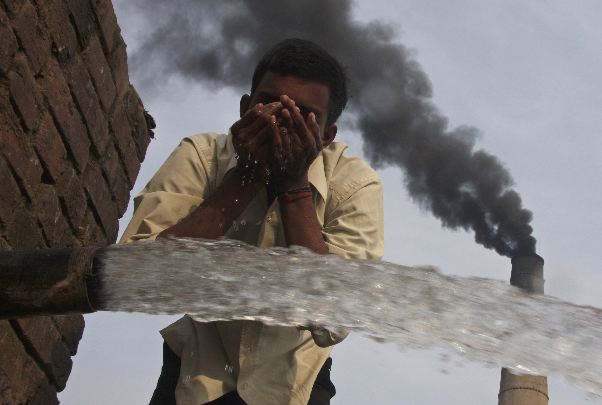 Air Pollution In India Reducing Lifespan Of Over 660M People By 3 Years ...