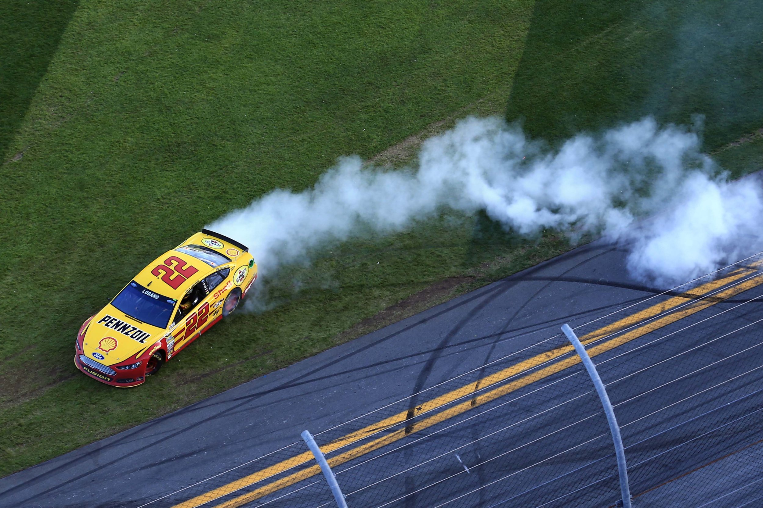 VIDEO 2015 Daytona 500: Joey Logano Wins NASCAR's Most Famous Race ...