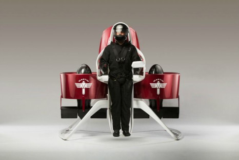 Martin_Jetpack_Front_View_with_Pilot
