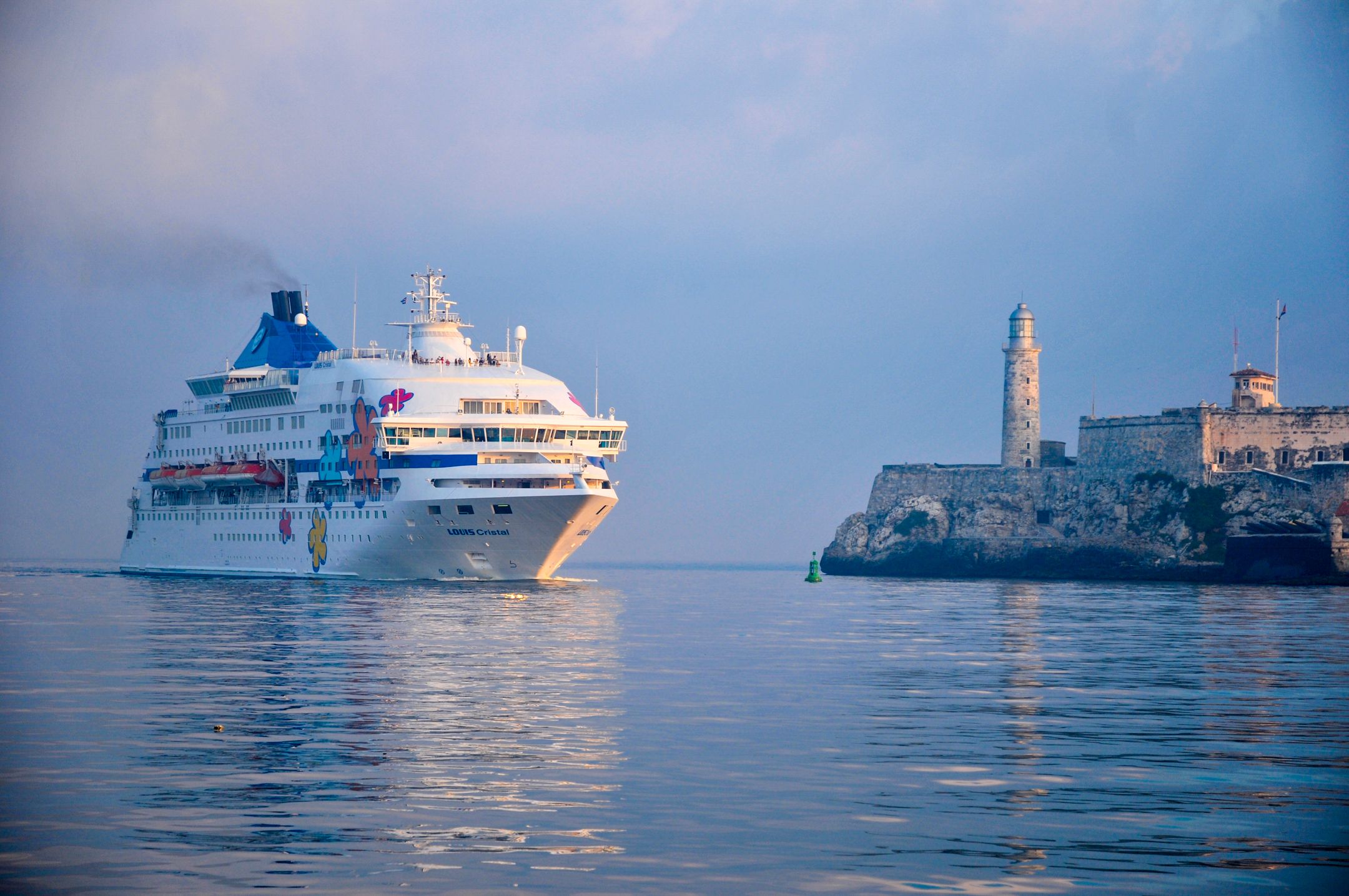 American Citizens, Travel Agents Can Now Legally Book Cuban Cruises