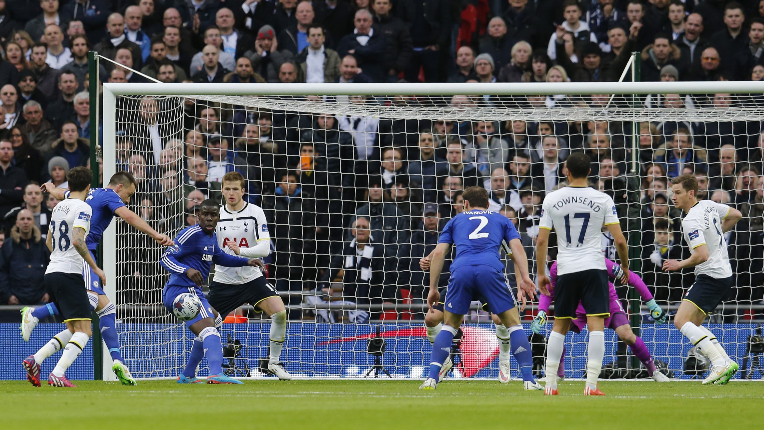 VIDEO Chelsea 2-0 Tottenham: Highlights, Goals; Chelsea Win Capital One ...