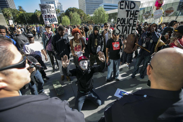 2015-03-03T193737Z_530373596_GM1EB340A0001_RTRMADP_3_USA-CALIFORNIA-POLICE