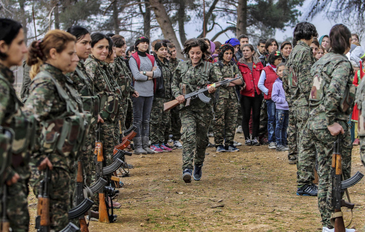 female YPG fighters