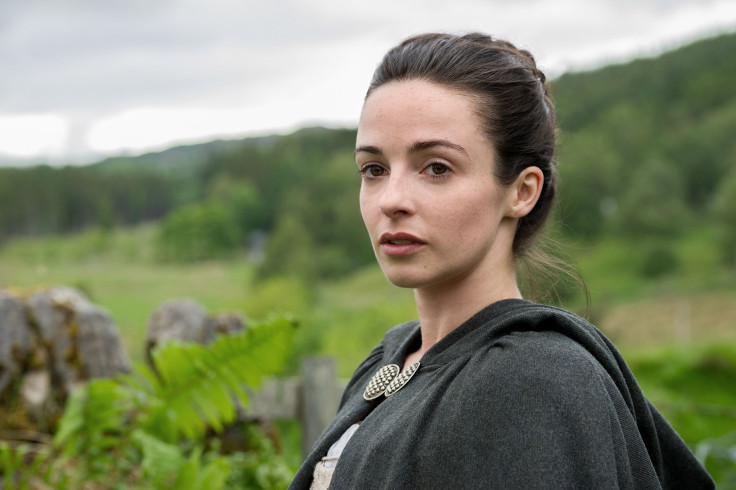 Outlander+Season+1B_Jenny+Fraser+(Laura+Donnelly)