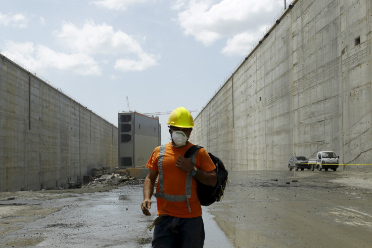 panama canal worker