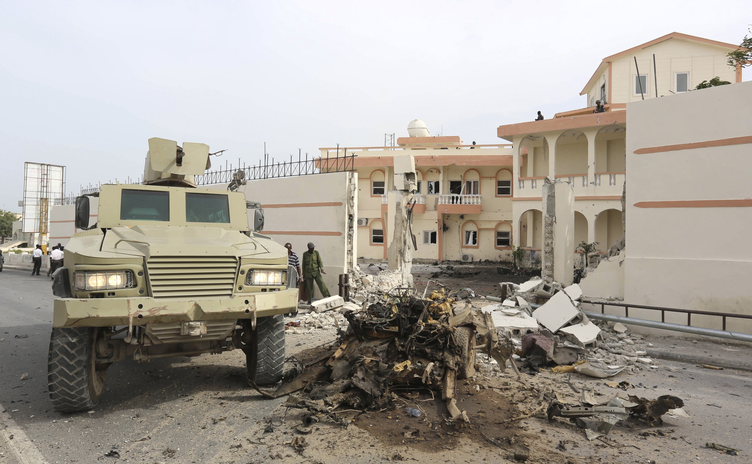 Mogadishu Hotel Attack: 10 Dead In Al Shabab Bombing As Fighting ...