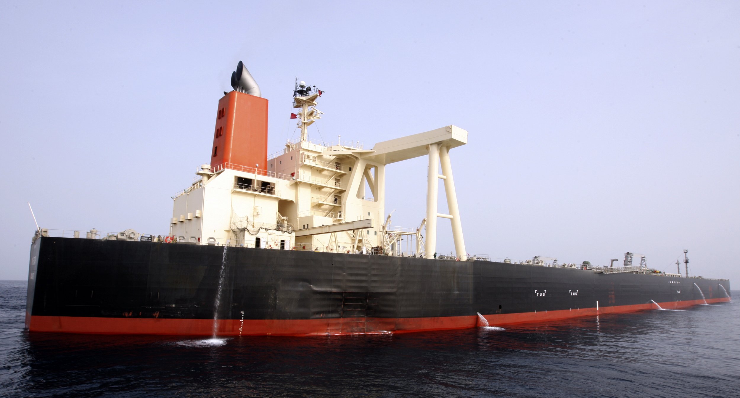 War In Yemen: Tankers Moving Unimpeded Through Bab Al-Mandeb Oil ...