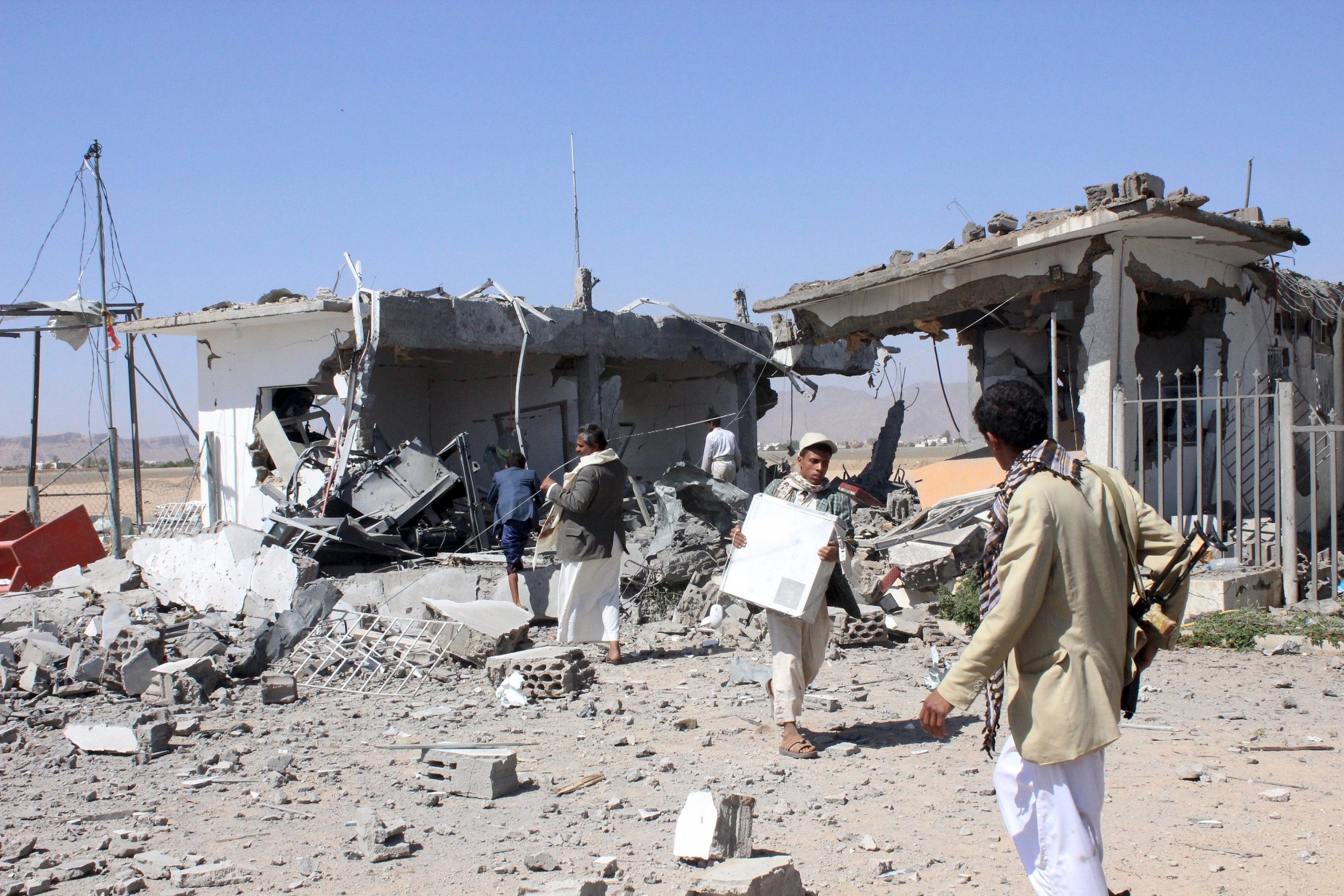 Airstrikes On Al-Mazrak Refugee Camp In Houthi-Controlled Northern ...