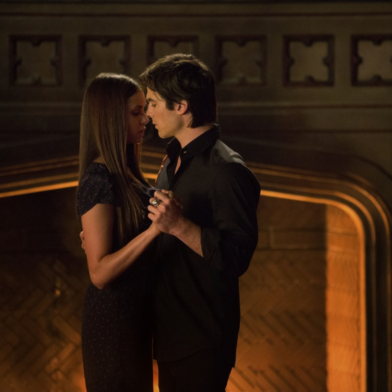 Vampire Diaries' Season 6 Spoilers: Will Elena And Damon Break Up