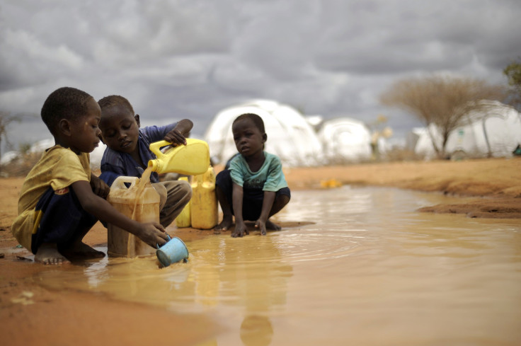 Kenya orders Somali refugee camp closed