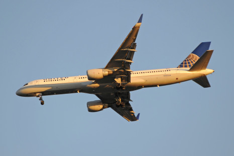 united airlines 757