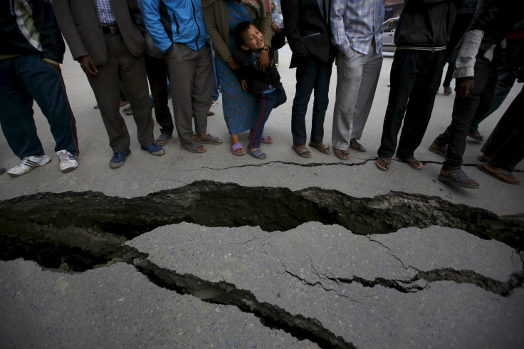 2015-04-26T062326Z_6600475_GF10000073082_RTRMADP_3_QUAKE-NEPAL