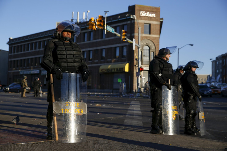 2015-04-28T114713Z_1630358063_GF10000075961_RTRMADP_3_USA-POLICE-BALTIMORE