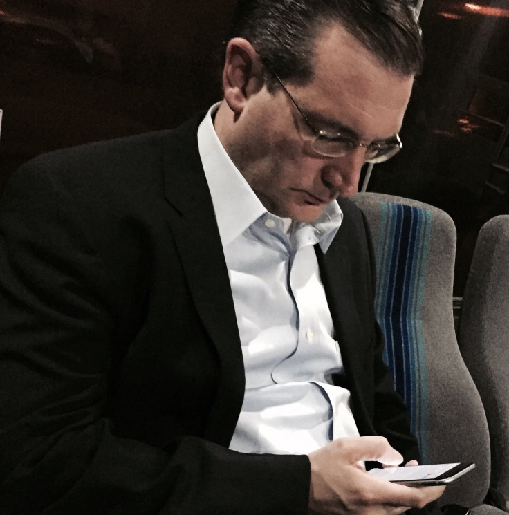 ted cruz on his phone