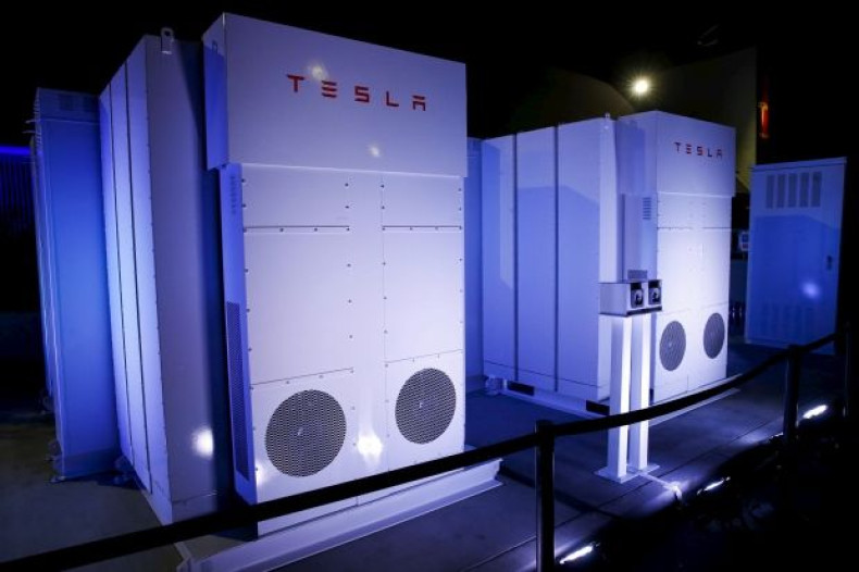 Tesla batteries 