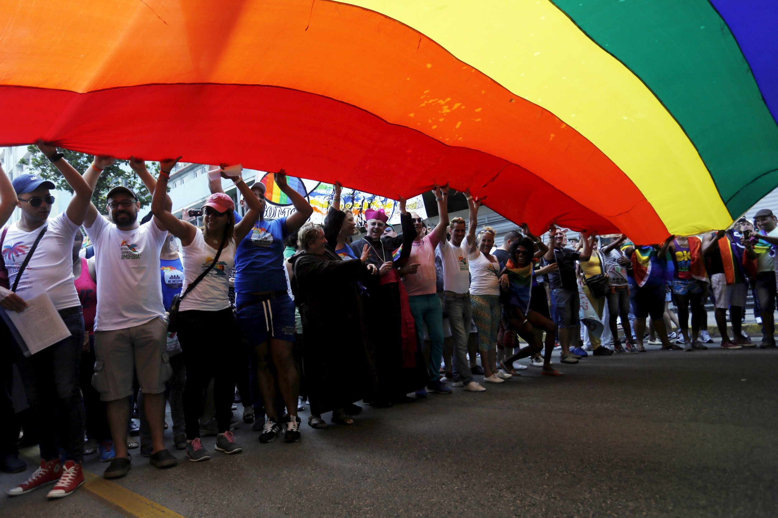 Cuban Gays Show Pride In March And Mass Symbolic Wedding Ibtimes