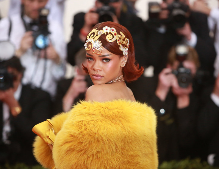 [12:20] Barbadian singer, actress and fashion designer Rihanna arrives for the Metropolitan Museum of Art Costume Institute Gala 2015