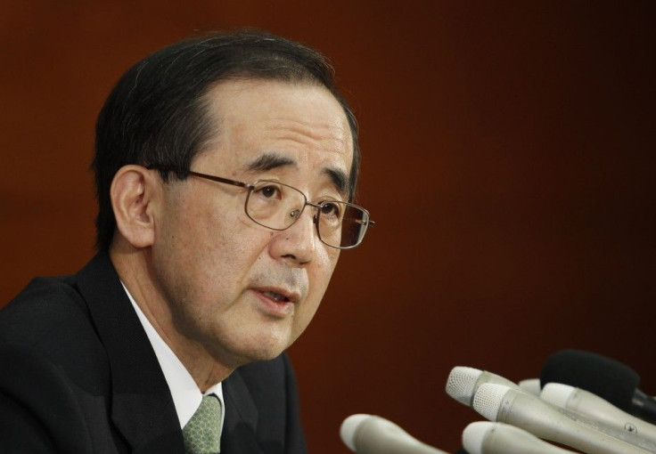Bank of Japan (BOJ) Governor Masaaki Shirakawa speaks during a news conference at the BOJ headquarters in Tokyo February 15, 2011. 