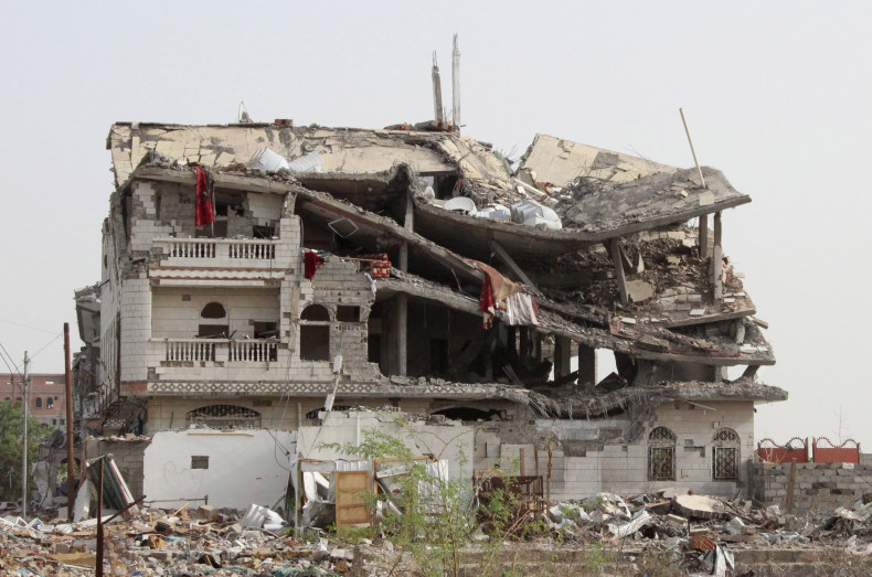 yemen destroyed building
