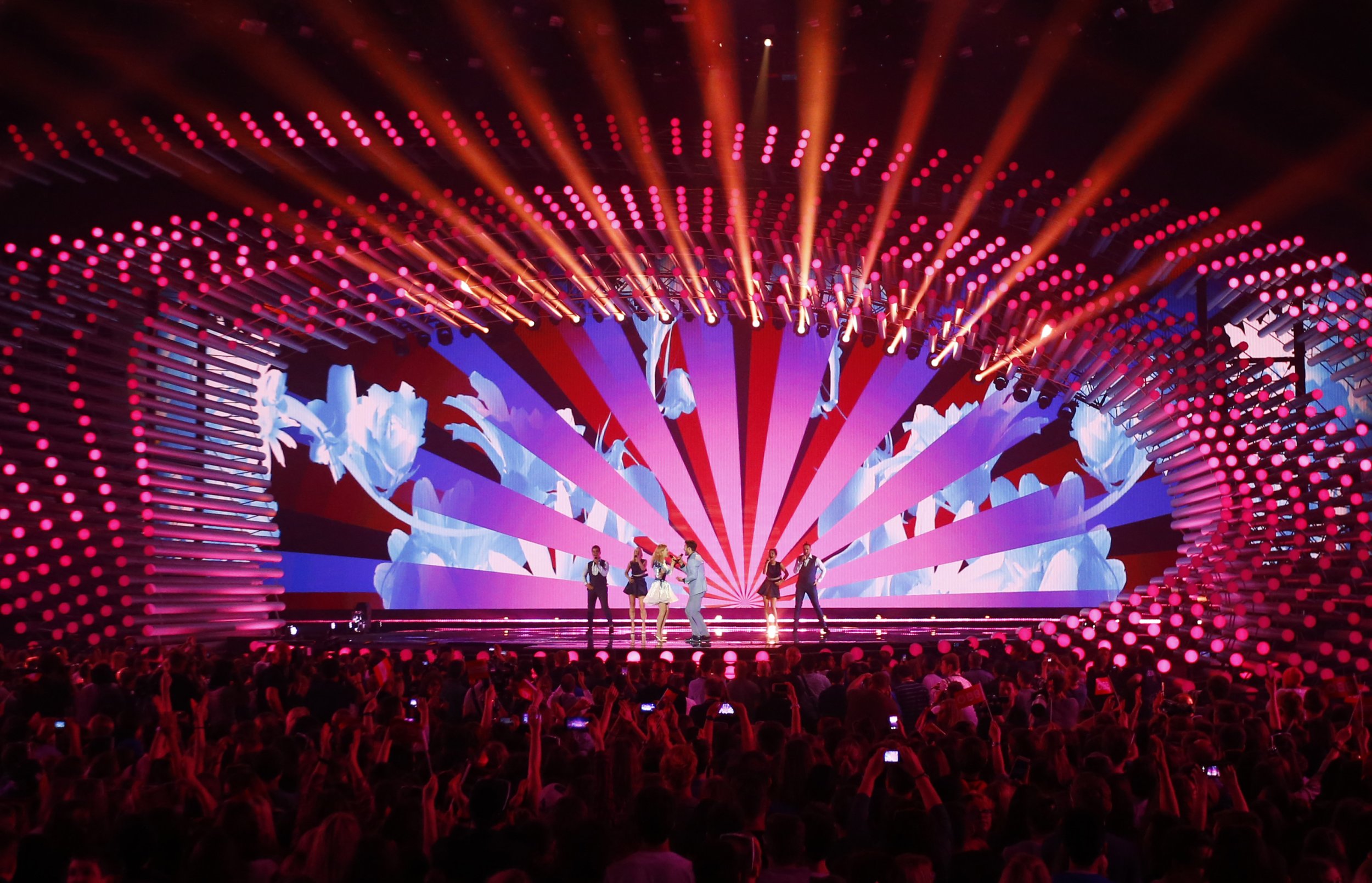 Best Eurovision Moments: 7 Craziest, Most Memorable Performances From ...