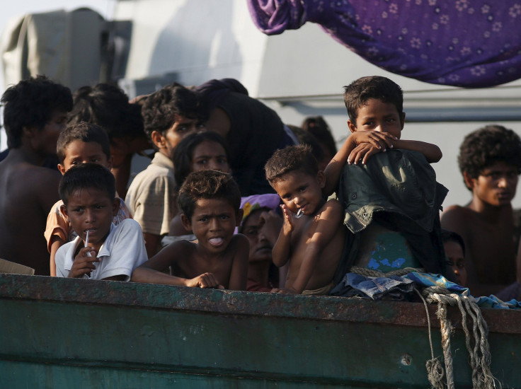 Myanmar migrants