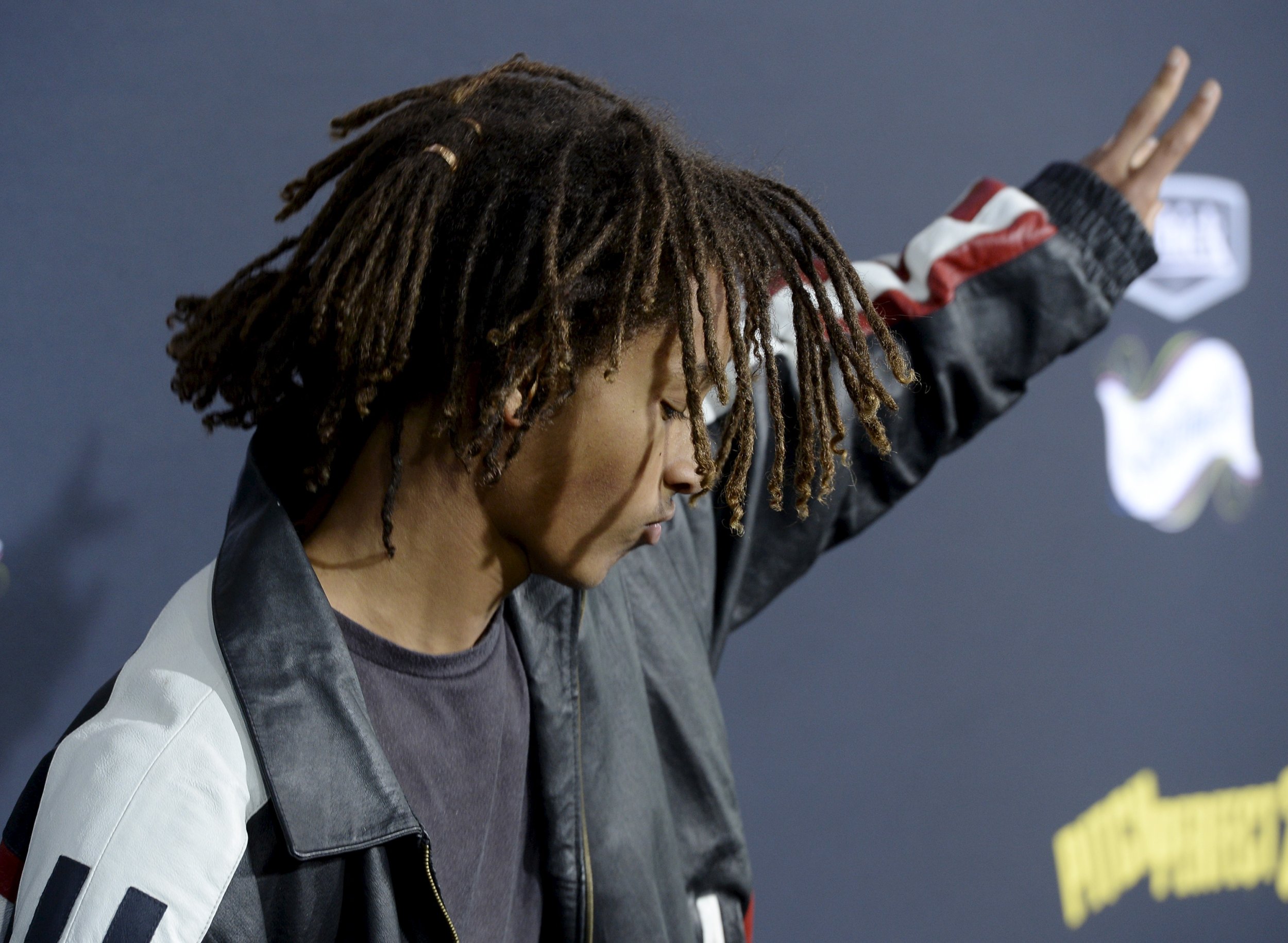 Jaden Smith Wore A Dress To The Prom With A Girl From The Hunger