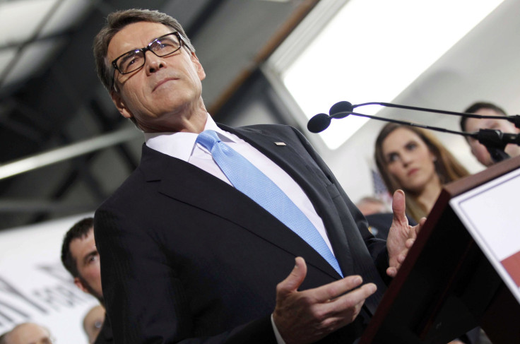 2015-06-04T183148Z_1338171551_TB3EB641FGPKG_RTRMADP_3_USA-ELECTION-PERRY