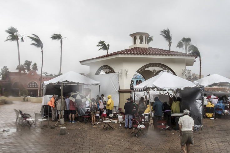 2015-06-07T233410Z_411395117_GF10000120345_RTRMADP_3_STORM-BLANCA-MEXICO