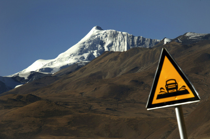 Tibet roads