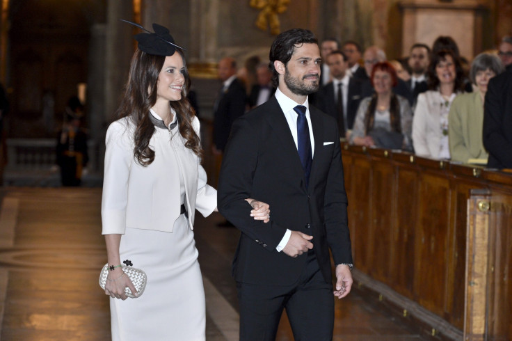 [7:38] Sweden's Prince Carl Philip and his fiancee Sofia Hellqvist (L) arrive for a service at the Royal Chapel in Stockholm