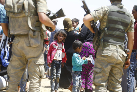 Kurdish forces face down ISIS