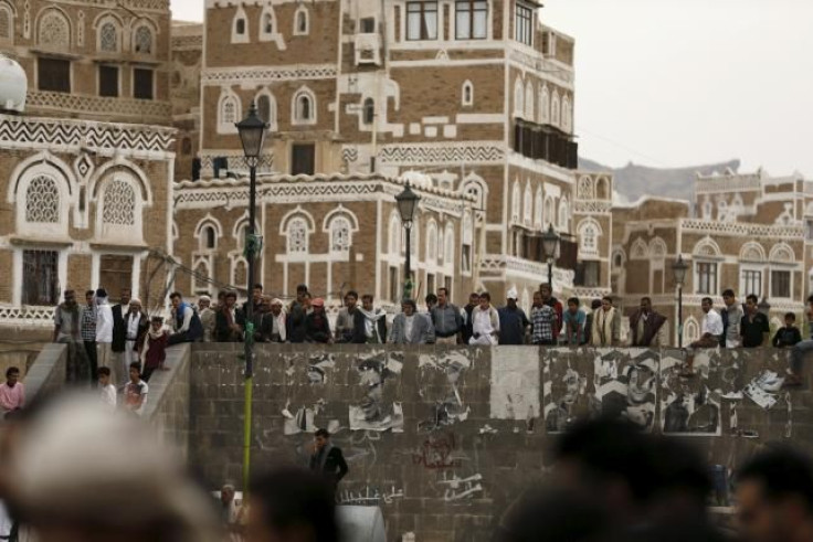 mosque gathering yemen