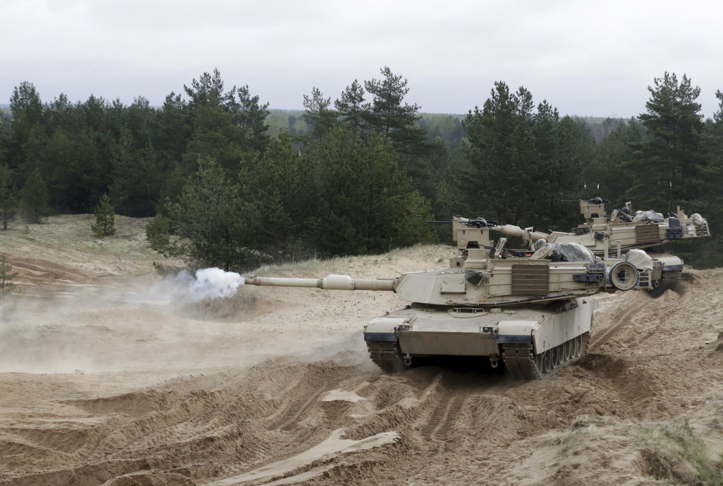 Amid Russian Military Aggression, Pentagon To Station Tanks