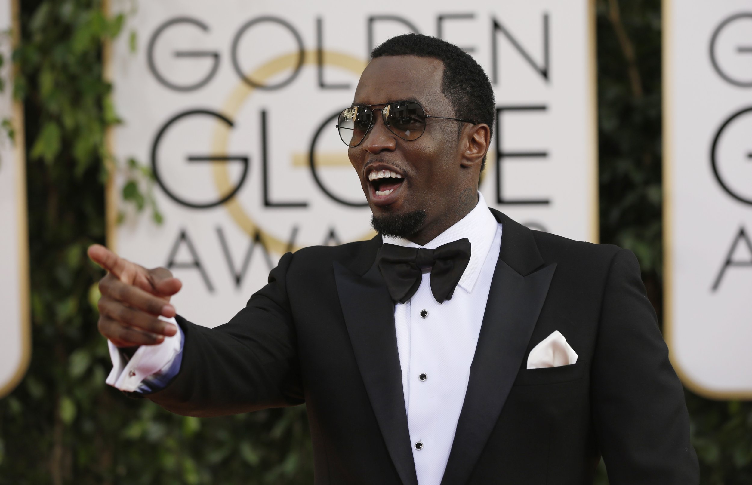 BET Awards: Sean ‘Diddy’ Combs Falls During Performance; Makes Light Of ...