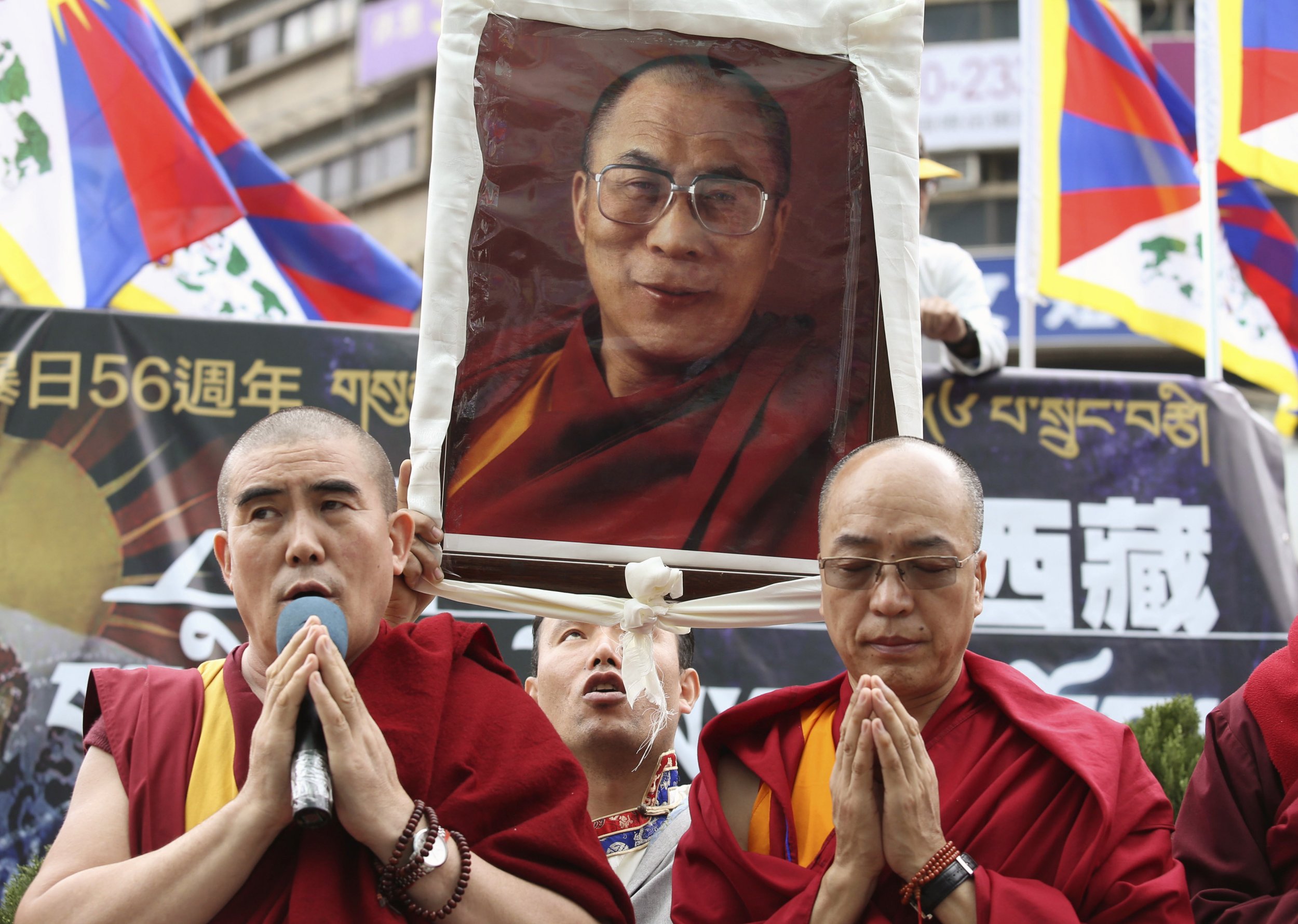 Tibetan Monk Sets Himself On Fire In Apparent Protest Of Chinese Rule ...