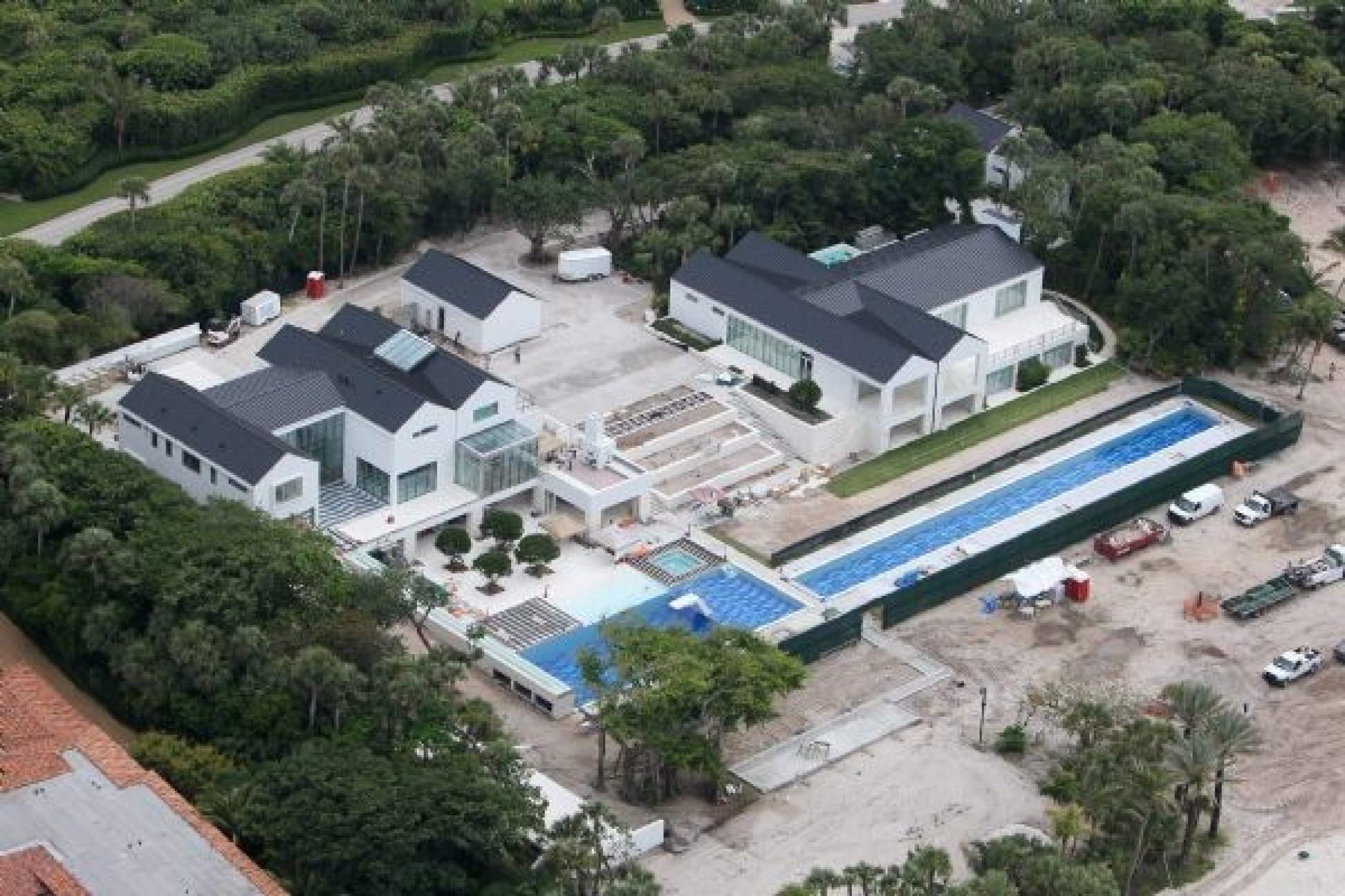 Tigers Jupiter Home with Stunning Pools