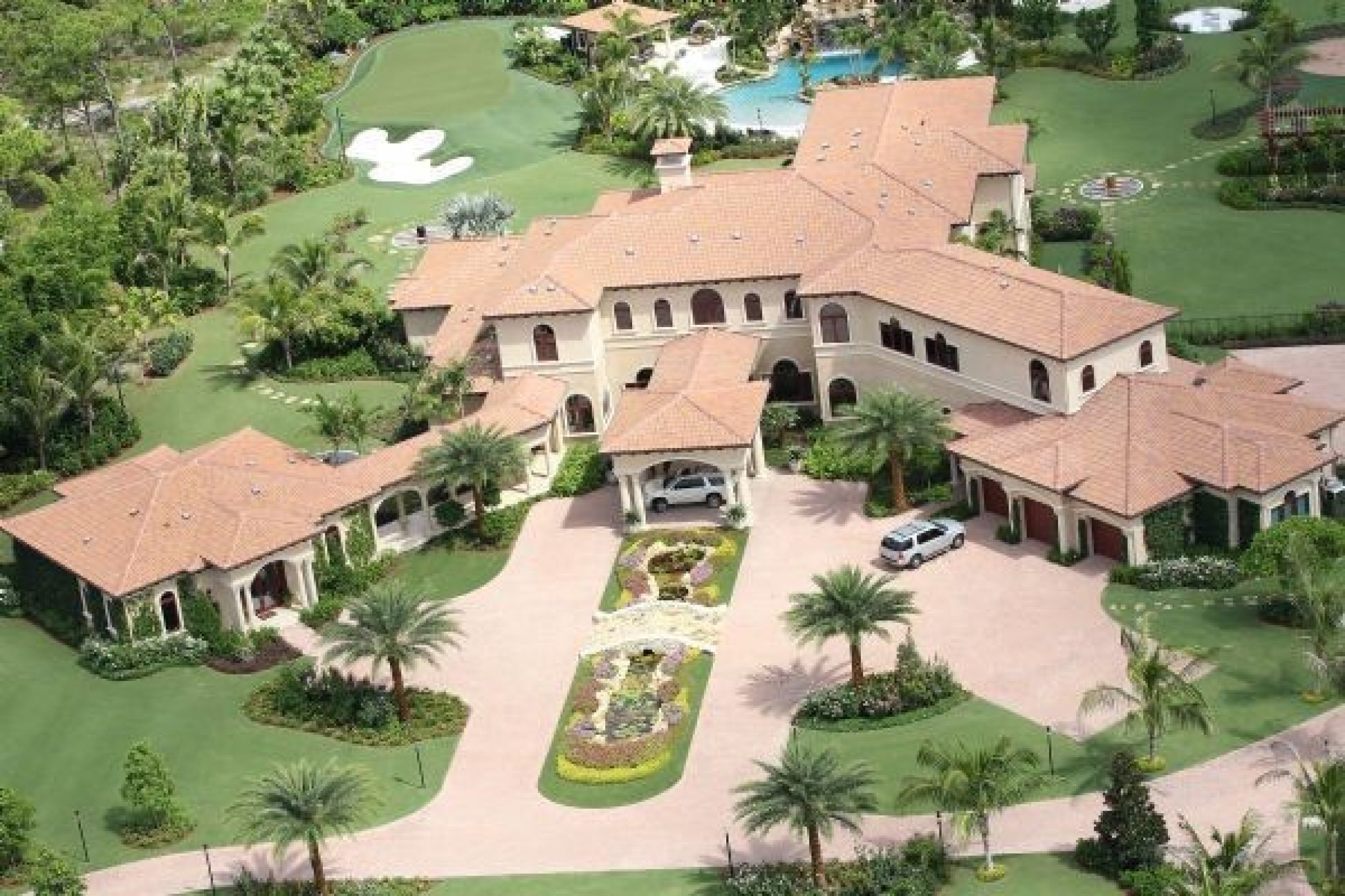 Aerial View of Home of Tiger Woods Mom