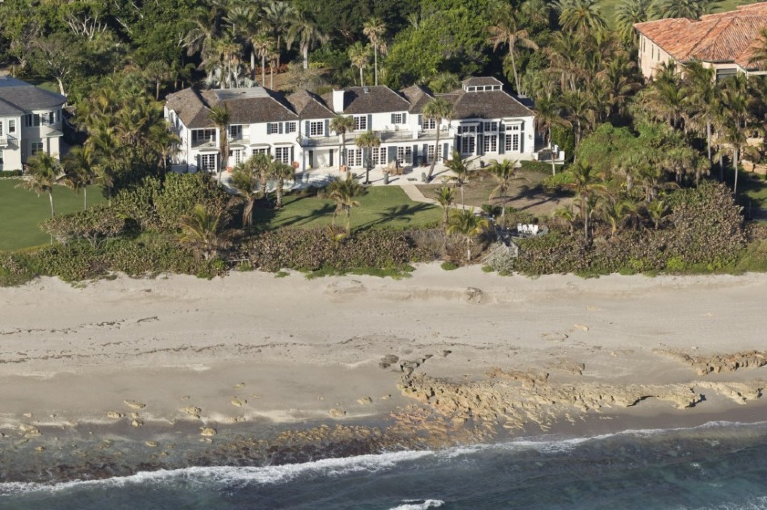Elin Nordegrens New 12.2 Million Beachfront Home