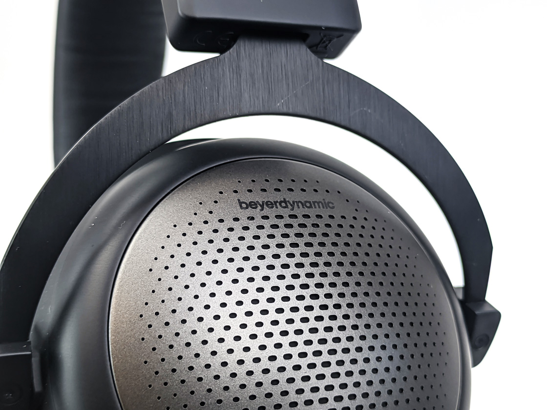 Beyerdynamic T1 & T5 3rd Generation Hands-on Review: Accessible Market ...