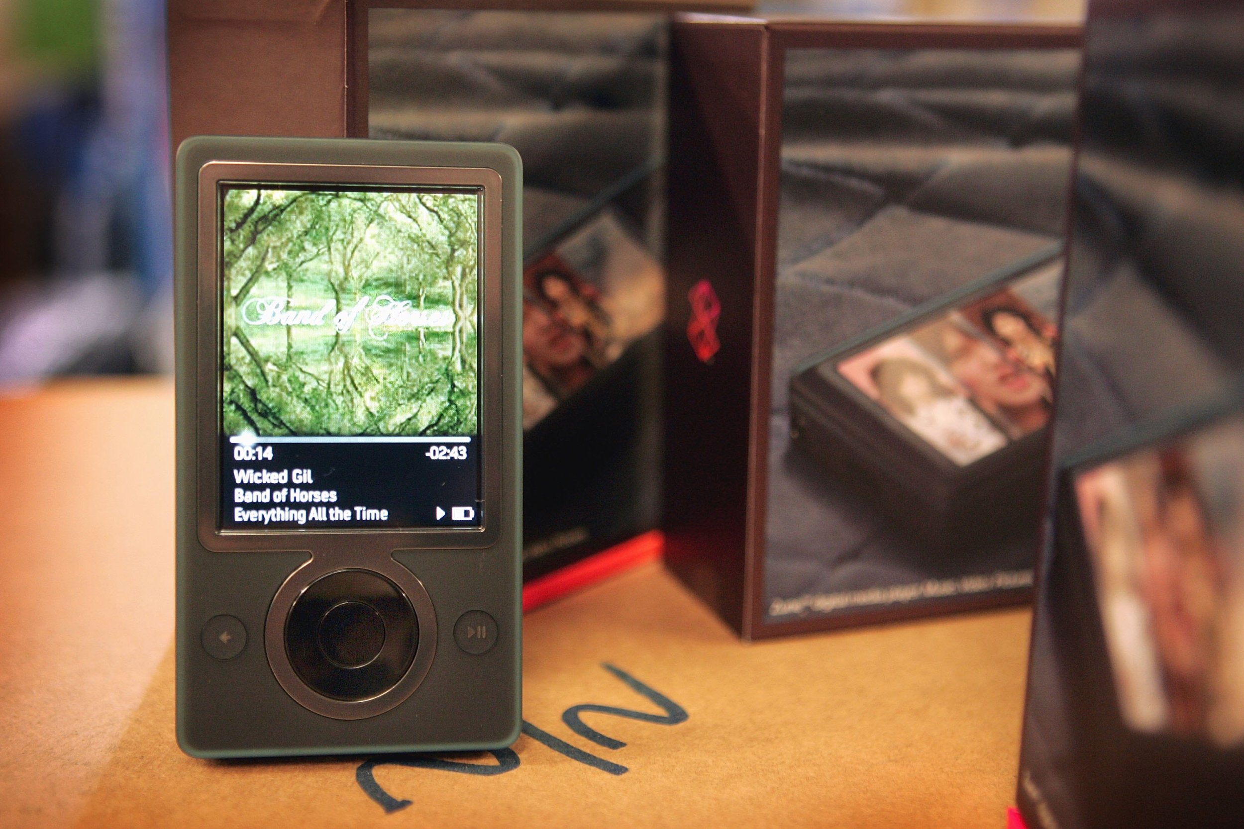 My Worst Tech Decision: Zune, MiniDisc, MP3 Players And PCs