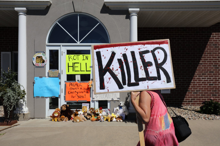 Cecil the lion protest