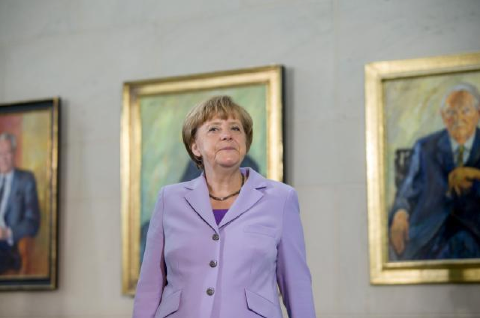 german-chancellor-angela-merkel-has-chance-of-absolute-majority-poll-shows