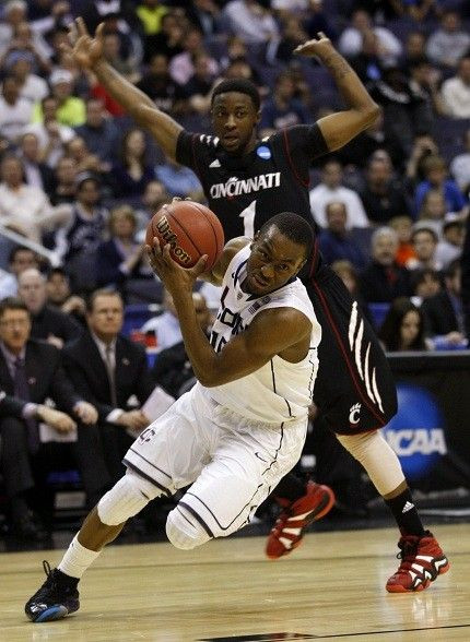 Kemba Walker scored 33 points against Cincinnati