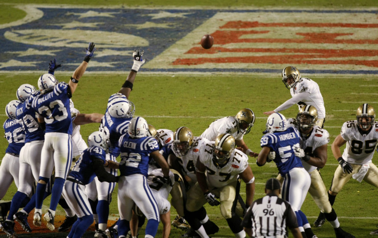 Garrett Hartley with the Saints in 2010