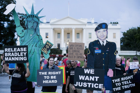 Chelsea Bradley Manning supporters