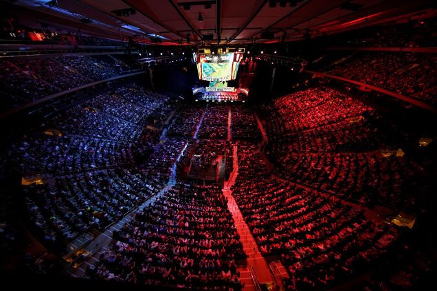 League Of Legends World Championship Watch All The Group Stage Live Stream Action Here