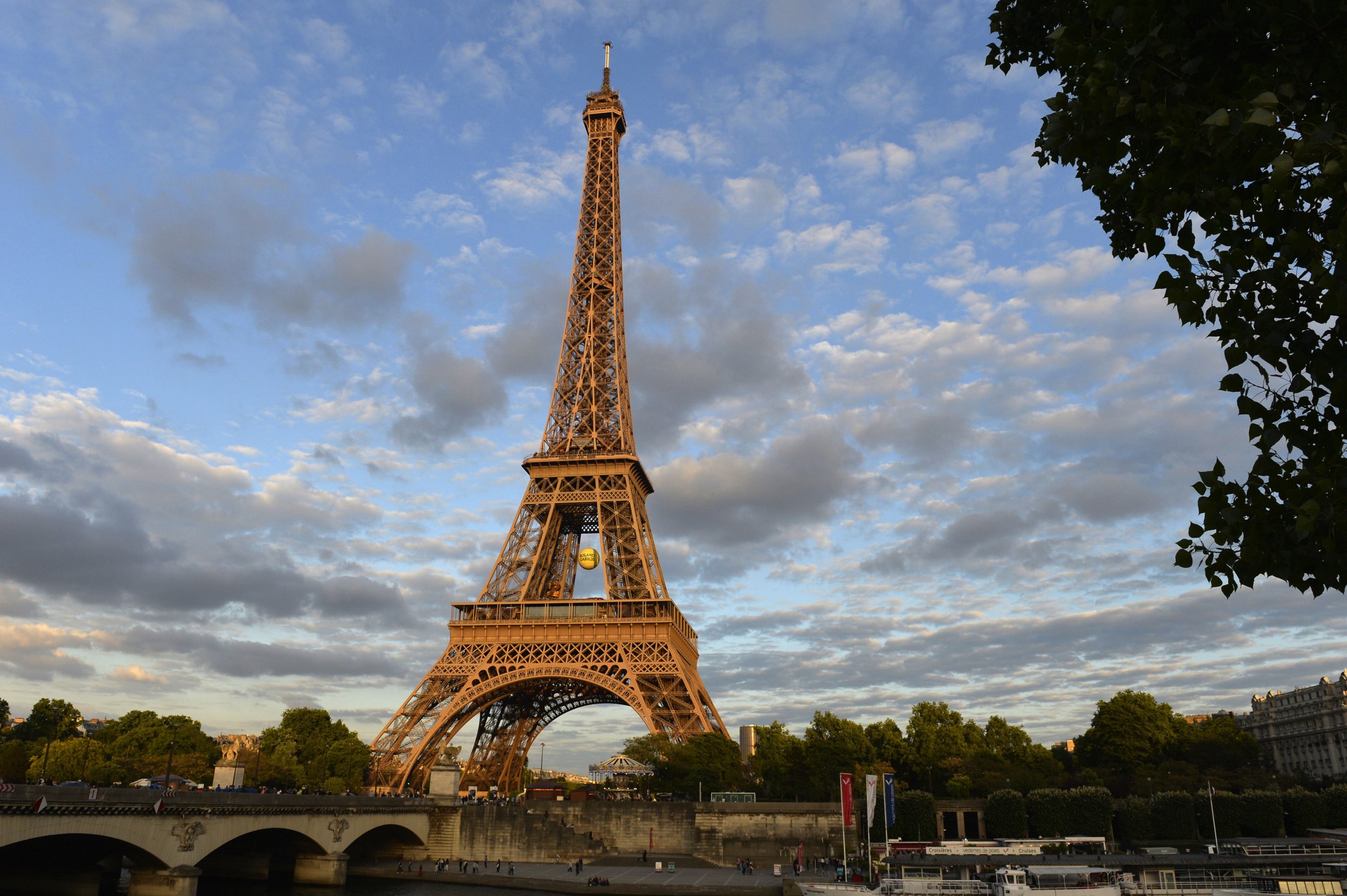 paris tourist tax