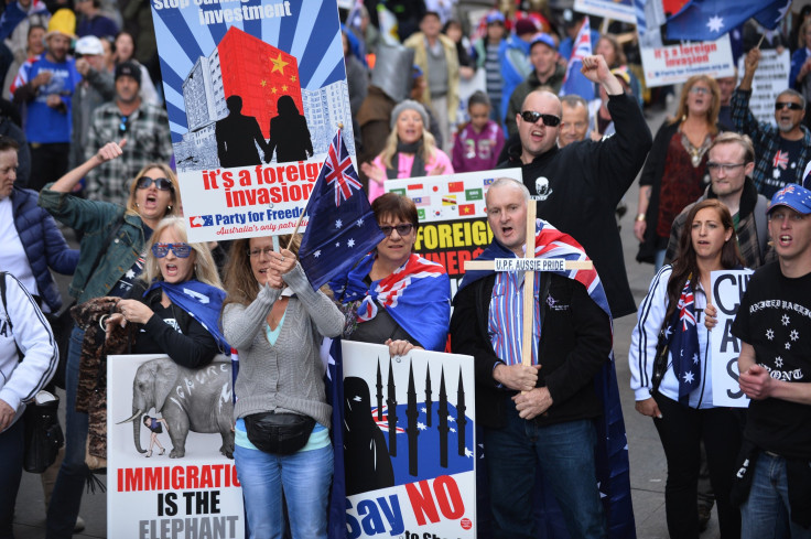 Australia mosque clashes